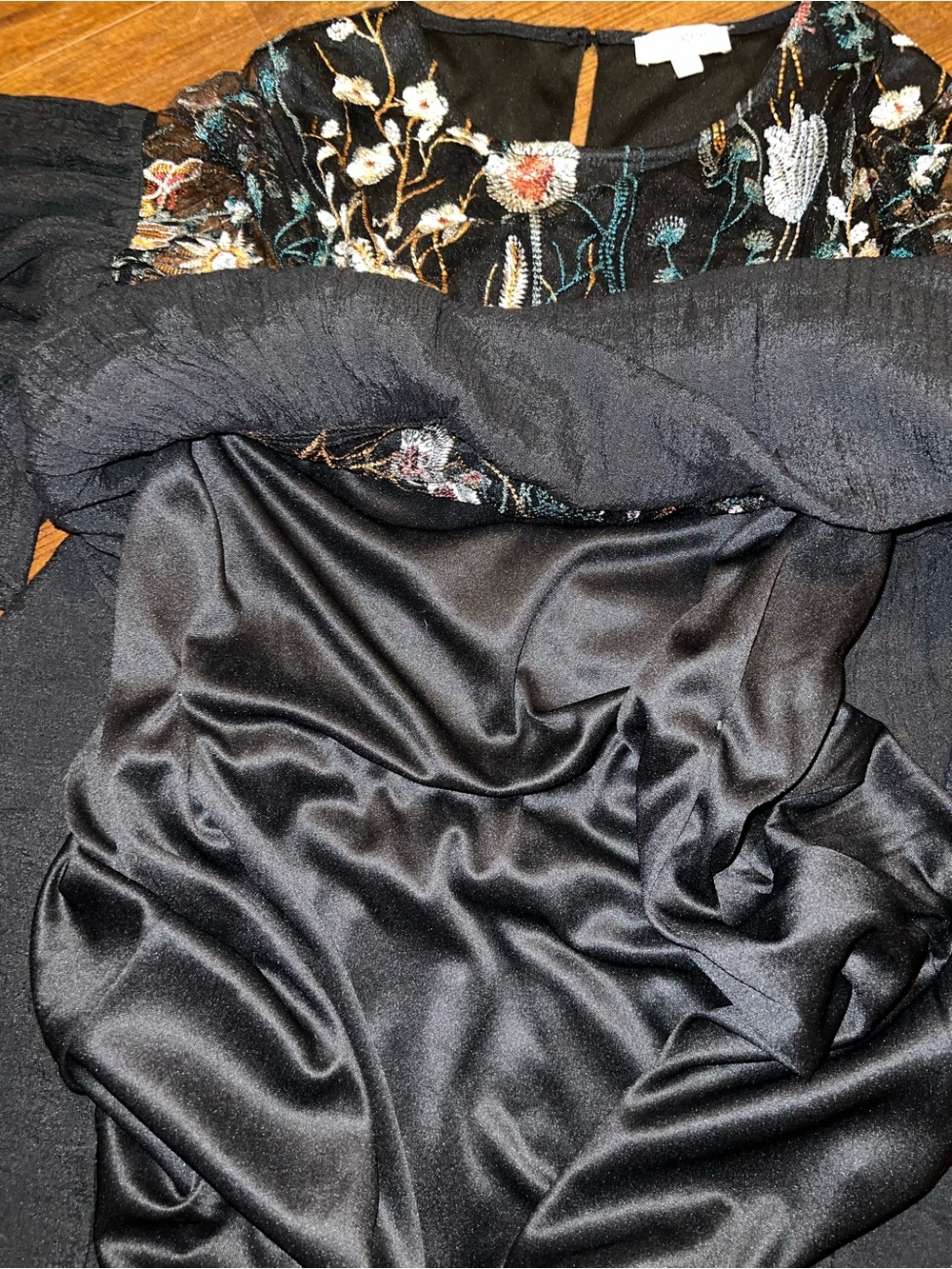 Embroidered Black Babydoll Dress Wide Flutter Sleeve Floral Sheer Fairy Size S - Picture 10 of 11